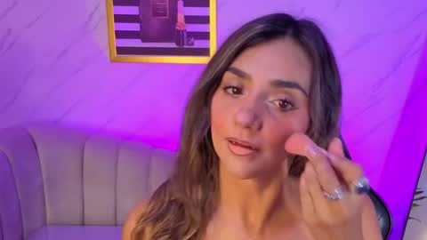 Snapshot of agatha_brooks_t chatting on 4, 6, 2026 AGATHA online show from 4, 6, 2026