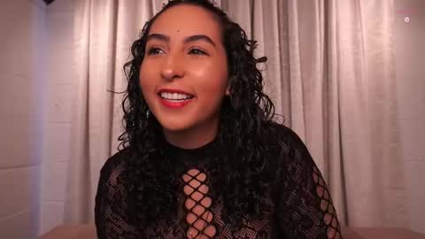 Snapshot of agatha_collinss chatting on 9, 9, 2025 Val inst agatha clls online show from 9, 9, 2025