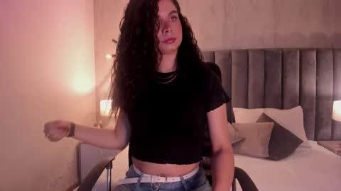 AgathaMendoza online show from 14, 10, 2025