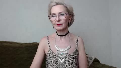 Snapshot of agatha_moore_ chatting on 8, 2, 2025 Agatha online show from 8, 2, 2025
