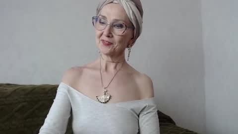 Snapshot of agatha_moore_ chatting on 26, 2, 2025 Agatha online show from 26, 2, 2025