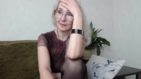 Snapshot of agatha_moore_ chatting on 7, 3, 2025 Agatha online show from 7, 3, 2025