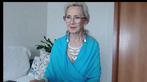 Snapshot of agatha_moore_ chatting on 16, 9, 2025 Agatha online show from 16, 9, 2025