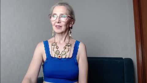 Snapshot of agatha_moore_ chatting on 24, 10, 2025 Agatha online show from 24, 10, 2025