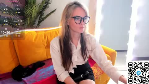 Snapshot of agatha_roose chatting on 5, 6, 2026 Agatha Rose online show from 5, 6, 2026