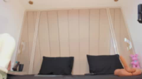 Agatha Steel online show from 18, 4, 2026