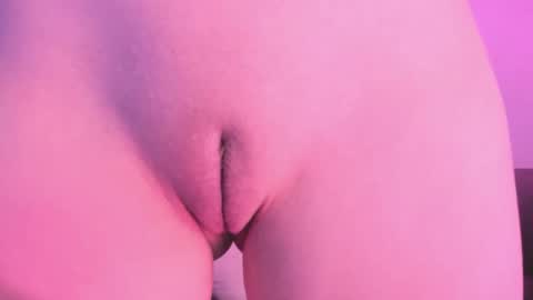 Camila     2 online show from 4, 2, 2025