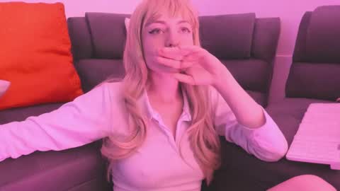 Camila     2 online show from 16, 2, 2025