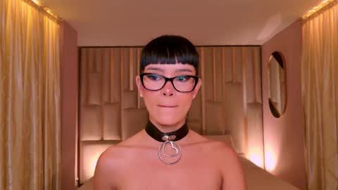 Agatha online show from 24, 10, 2025