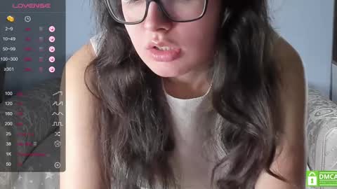 AgattaSmith online show from 4, 3, 2025