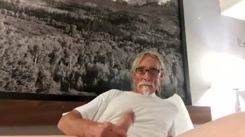 Snapshot of agedhardwood59618233 chatting on 1, 8, 2026 agedhardwood59618233 online show from 1, 8, 2026
