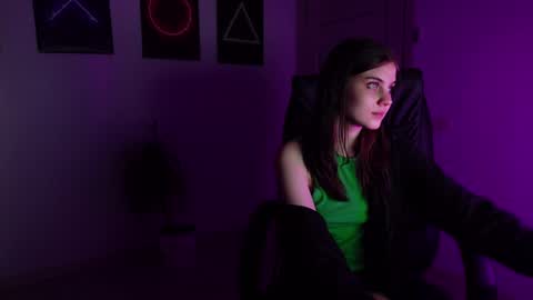 Snapshot of agelina_summer chatting on 21, 1, 2025 Agelina Lilly Laura online show from 21, 1, 2025