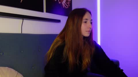 Snapshot of agelina_summer chatting on 25, 1, 2025 Agelina Lilly Laura online show from 25, 1, 2025