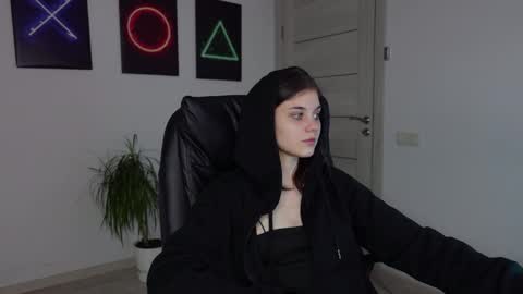 Snapshot of agelina_summer chatting on 27, 1, 2025 Agelina Lilly Laura online show from 27, 1, 2025