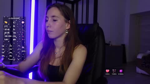 Snapshot of agelina_summer chatting on 30, 1, 2025 Agelina Lilly Laura online show from 30, 1, 2025