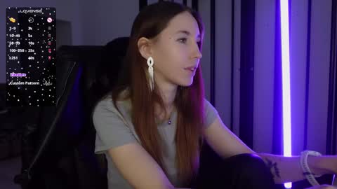 Snapshot of agelina_summer chatting on 25, 2, 2025 Agelina Lilly Laura online show from 25, 2, 2025