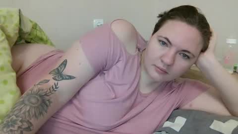 Snapshot of aglaya_fame chatting on 10, 12, 2024 Aglaya Fame online show from 10, 12, 2024