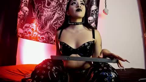 agnes_jones online show from 24, 11, 2025