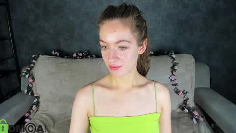 agnes wells online show from 17, 11, 2025