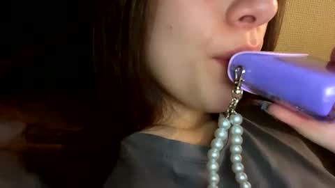 Agnes online show from 29, 11, 2025