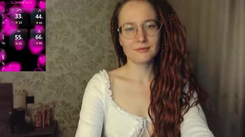 Snapshot of agnesgraham chatting on 8, 10, 2025 Agnes online show from 8, 10, 2025