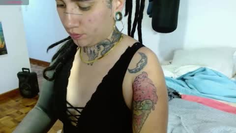 Agness online show from 5, 10, 2025