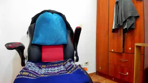 Agustin online show from 8, 9, 2025