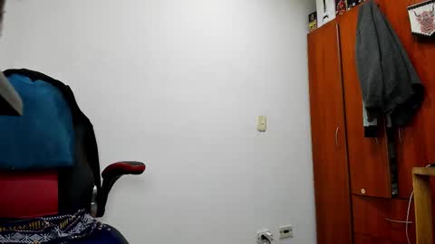 Agustin online show from 9, 9, 2025