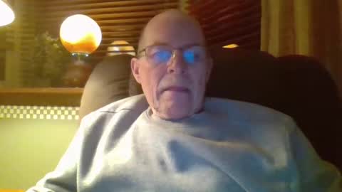 Snapshot of aguynrkfrd chatting on 19, 1, 2025 aguynrkfrd online show from 19, 1, 2025