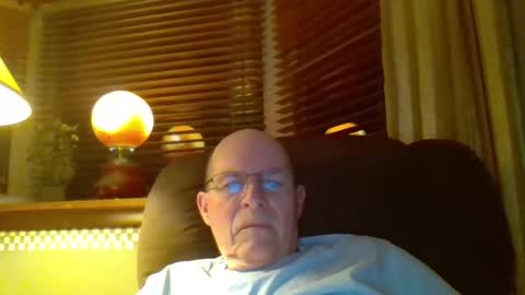 Snapshot of aguynrkfrd chatting on 25, 2, 2025 aguynrkfrd online show from 25, 2, 2025