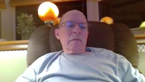 Snapshot of aguynrkfrd chatting on 12, 4, 2026 aguynrkfrd online show from 12, 4, 2026
