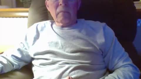 Snapshot of aguynrkfrd chatting on 26, 4, 2026 aguynrkfrd online show from 26, 4, 2026