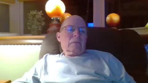 Snapshot of aguynrkfrd chatting on 29, 4, 2026 aguynrkfrd online show from 29, 4, 2026