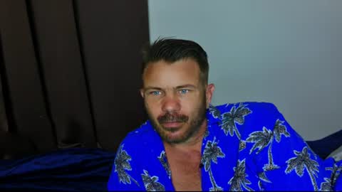 Snapshot of ahardman10 chatting on 3, 7, 2026 Blue Eyed Handsome Man online show from 3, 7, 2026