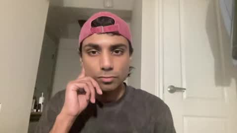 Snapshot of ahmedkhan632131 chatting on 6, 4, 2026 Dylan online show from 6, 4, 2026
