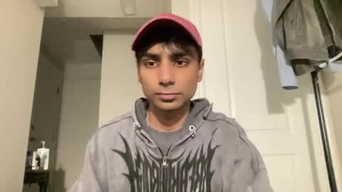 Snapshot of ahmedkhan632131 chatting on 8, 5, 2026 Dylan online show from 8, 5, 2026