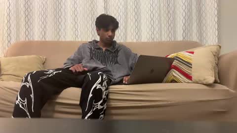 Snapshot of ahmedkhan632131 chatting on 31, 5, 2026 Dylan online show from 31, 5, 2026