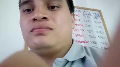 Snapshot of ahntony__69 chatting on 16, 10, 2025 ahntony 69 online show from 16, 10, 2025