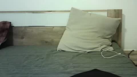 Snapshot of ahotkitty18 chatting on 11, 11, 2025 Selena online show from 11, 11, 2025