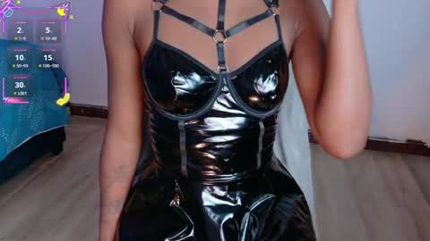 Ahvi Ebony online show from 14, 11, 2025