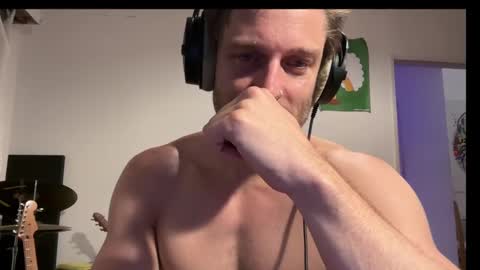 Snapshot of aiasar chatting on 8, 2, 2025 Aiasar online show from 8, 2, 2025