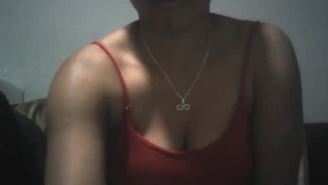 Snapshot of aicha_boobs chatting on 22, 6, 2026 Aicha boobs online show from 22, 6, 2026