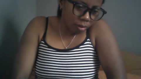 Snapshot of aicha_boobs chatting on 27, 6, 2026 Aicha boobs online show from 27, 6, 2026