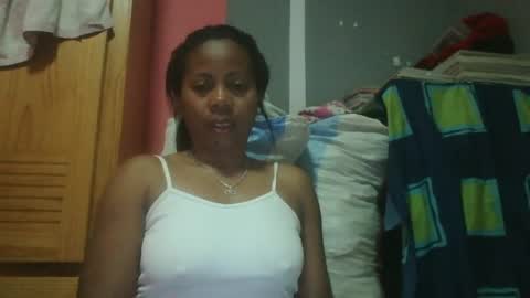 Snapshot of aicha_boobs chatting on 1, 7, 2026 Aicha boobs online show from 1, 7, 2026