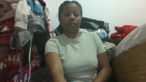 Snapshot of aicha_boobs chatting on 7, 7, 2026 Aicha boobs online show from 7, 7, 2026