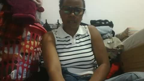 Snapshot of aicha_boobs chatting on 13, 7, 2026 Aicha boobs online show from 13, 7, 2026