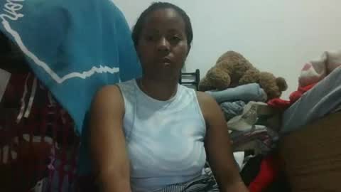 Snapshot of aicha_boobs chatting on 21, 7, 2026 Aicha boobs online show from 21, 7, 2026