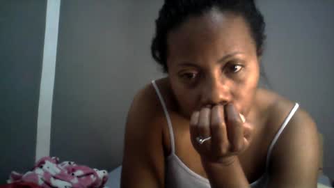 Snapshot of aicha_boobs chatting on 31, 7, 2026 Aicha boobs online show from 31, 7, 2026