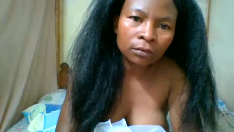 Snapshot of aichadominix chatting on 3, 8, 2026 AichaDominix online show from 3, 8, 2026
