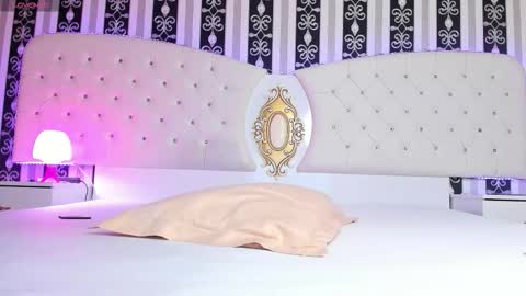 aidasina online show from 4, 10, 2025